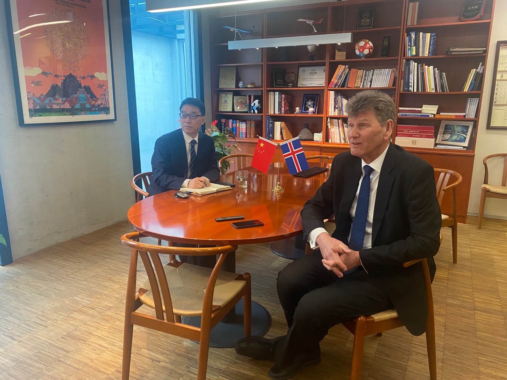 Embassy Held Virtual Meeting with Members of the Icelandic Business Forum - mynd