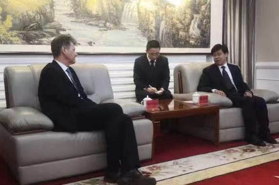 Ambassador Thorir Ibsen visited Anyang - mynd